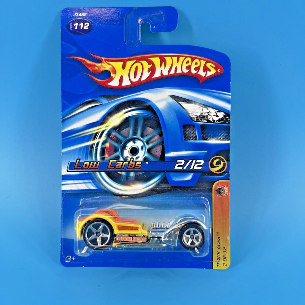 2006 Hot Wheels TRACK ACES LOW CARBS yellow 112